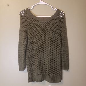 Loose knitted sweater